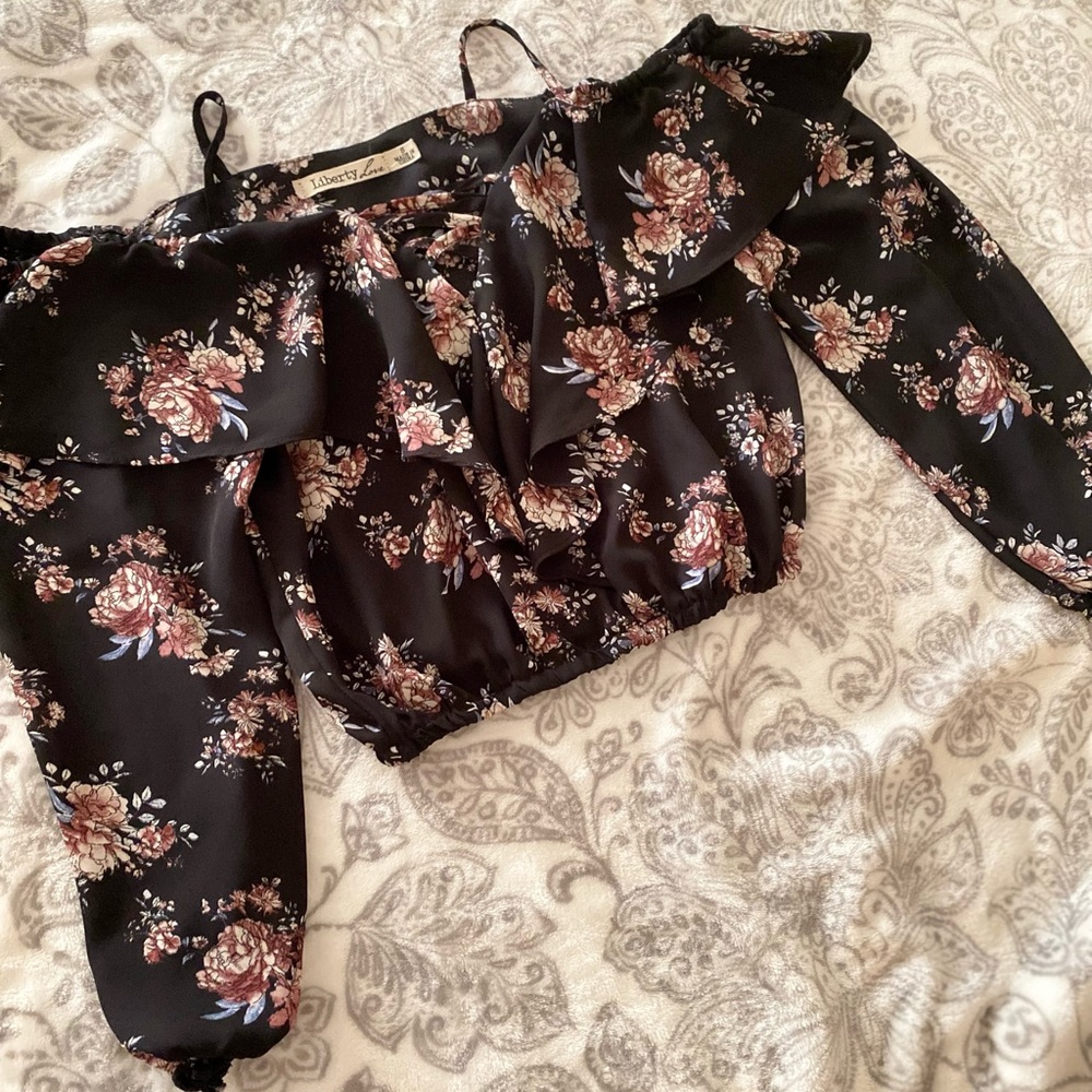 Liberty Love. Small. Black with Pink and Cream Flowers.